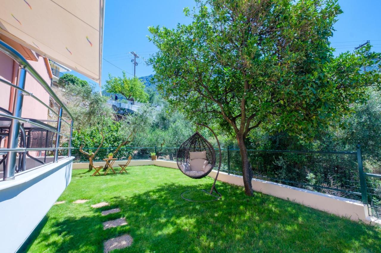 Almyros Aktis Private Garden Apartment Каламата Екстер'єр фото