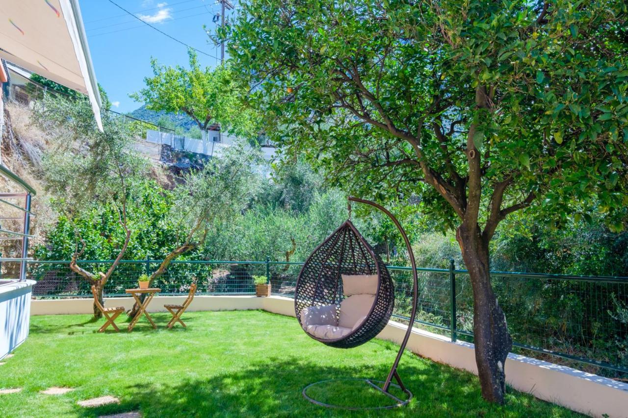 Almyros Aktis Private Garden Apartment Каламата Екстер'єр фото