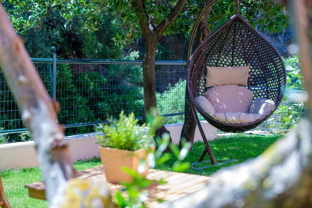 Almyros Aktis Private Garden Apartment Каламата Екстер'єр фото