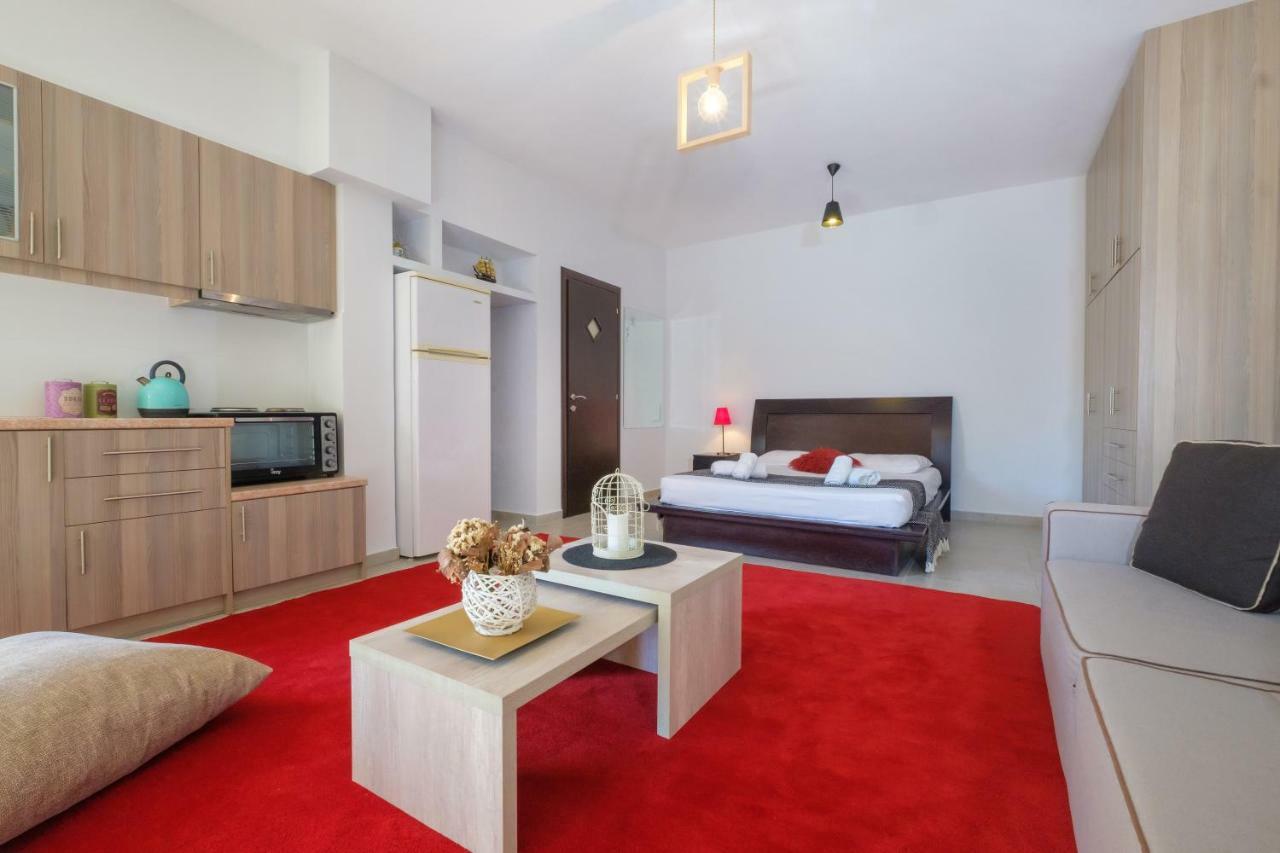 Almyros Aktis Private Garden Apartment Каламата Екстер'єр фото