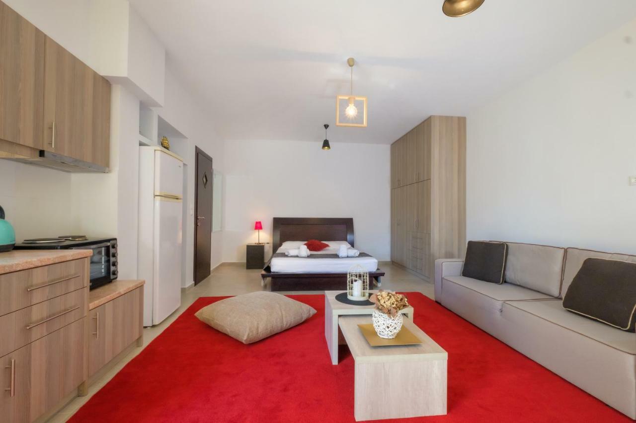 Almyros Aktis Private Garden Apartment Каламата Екстер'єр фото